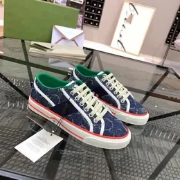 Le ultime scarpe da tennis da uomo e da donna del 1977 con fettuccia in cotone verde e rosso inluxe moda casual coach design mkjj4588