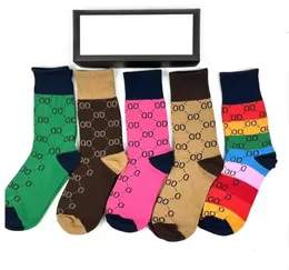 Hochwertige Modedesigner-Socken für Herren und Damen, fünf Paar, Luxe-Sport-Winter-Buchstabe, bedruckte Socke, Stickerei, Baumwolle, Mann und Frau mit Box