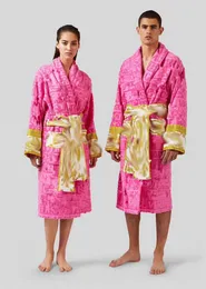 Hohe Qualität Baumwolle Männer Frauen Bademantel Nachtwäsche Lange Robe Designer Brief Drucken Paare Sleeprobe Nachthemd Winter Warme Unisex Pyjamas 5 farben