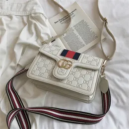 Avancerad känsla för utländsk stil damväska nytt mode nät röd en axel Koreansk version mångsidig ins Small Messenger Bag 90% rabatt på grossist online