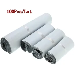 100PcsLots Plastica lope Bag Selfseal Adesivo Corriere Borse di stoccaggio Mailer Postal Mailing Y200709