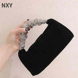 Evening Bags Shoulder Wedding Handbag Designer Rhinestones Fold Handle Velvet Women 2023 New Luxury Soft Square Clutch Female Chic 220331