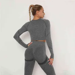 Fashion New Seamless lavorato a maglia stretto Yoga Set due pezzi femminile allenamento all'aperto vita pantaloni pancia Run Sport maniche lunghe J220706