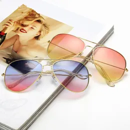 2022 Классические Солнцезащитные очки Classic Aviation Женщины / Мужчины Роскошные Дизайн Металлические Рамки Политные оттенки Тонировка Постепенное Цветное Зеркало Открытый Вождение Eyeglasses