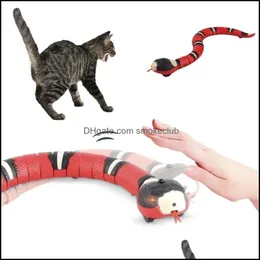 Smart Sensing Interactive Cat Toys Matic Eletronic Snake Teasering Spela USB Uppladdningsbar Kattunge för S Hundar Pet 220223 Drop Leverans 2021 SUP