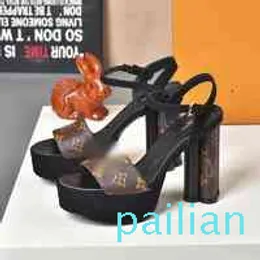 Top Brand Letter Design L512586 Женские высокие каблуки Archlight Archlight Подлинная кожаные фирмы Sandals Slippers Wedge обувь