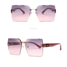 Ladies New Fashion Overdized Rimless Square Gradient Solglasögon Skär trimmade linsglasögon solglasögon kvinnor UV400