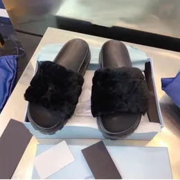 2022 Moda Sandal Tasarımcılar Slaytlar Kadın Terlik Lady Şık Yumuşak Sole Terlik Kadın Sokak Tarzı Terry Sandalet Mektup Yazdırma Hiçbir Kutu