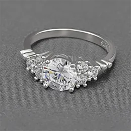 ギフトボックスラグジュアリーデザイナーリングの結婚指輪925スターリングシルバーホワイト5a立方座ジルコニアファッションジュエリーアクセサリーを提案ダイヤモンドリングフレンドギフトサイズ5-9