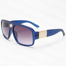Versace sales ve 1574