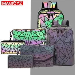 Laser Luminous Triangle Sequin Set For Womens Shoulder School Girls Backpack Female Design Backbag Holographic Bag Y201224