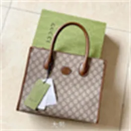 Borse design di lusso Shopping tela 659983 6080 Women Letter Embossing tote tote in pelle borse di bambù