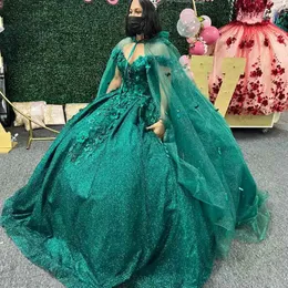 Abiti da quinceanera verde cacciatore di ragazze messicane con mantello Corsetto con lacci Applique Sweet 16 Abiti da spettacolo di ballo Abiti da