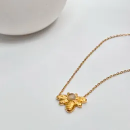 Correntes Dasein ACC INS de alta qualidade 18K PVD Gold Gold Bated Stainless Stone Bee Pingente Tarnish Jóias grátis para mulheres