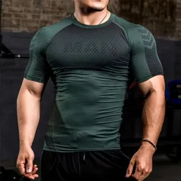 Män som kör kompression tshirt kort ärm sport tees gym fitness tröja man jogging tracksuit homme atletiska skjorta topps 220615
