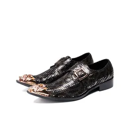 Sapatos de vestido cavalheiro luxury metal pontudo de dedo masculino de lantejoulas de couro genuíno para festa de negócios de negócios sapatos de terno