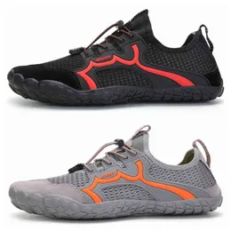 Sapatos de água para homens descalços com sacos de aqua de seca rápida Sapatos esportivos esportivos ao ar livre para andar de passeio de passeio de passeio de passeio de passeio de passeio de passeio de passeio de passeio Y220518