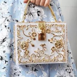Włoskie pudełko modowe Vintage kobiety wieczorne torebki torebki luksusowe złote puste rzeźbione sprzęgło torebka weselna