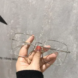 A112 Designer Bilgisayar En İyi Okuma Gözlükleri Kadınlar İçin Reçeteli Çerçeve 2022 Moda Anti Mavi Hafif Gözlük