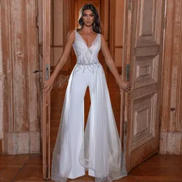 Stunning Jumpsuit Beach Wedding Dresses Sheath V Neck Bridal Gowns With Pants Sequined Floor Length Tulle Boho Vestido De Novia
