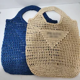 Słome tkane torby hurtowe żeńskie wiejskie w stylu wiejskie puste tkane torby na ramię Europa i amerykańskie torebki plażowe