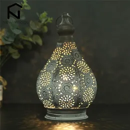 11.5 inch Moroccan Style Candle Holder Lantern Metal Table Battery Powered Lamp with Edison Bulb for Garden Home Decor 220804