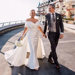 Affascinanti abiti da sposa a sirena con perline con strascico staccabile con scollo a spalla Abiti da sposa taglie forti Vestido De Novia in raso