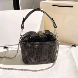 Сумки Portemonnees en handtassen Luxe Designer Merk Tassen voor vrouwen Серебряный кошелек Avond Banket Tas Crysta strinestone Schoudertas 220610