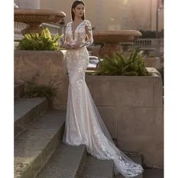 Mermaid Wedding Dress Long Sleeves Deep V Neck Hollow Appliques Sequins Floor Length Elegant 3D Lace Bridal Gowns Custom Made Vestido de novia