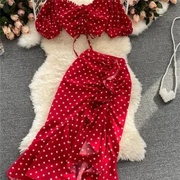 Frauen Rot/Lila/Schwarz Polka Dot Zwei Stück Set Sommer Sexy Rüschen Kurze Kordelzug Tops + Hohe Taille unregelmäßigen Rock 2 stücke Anzug 220509