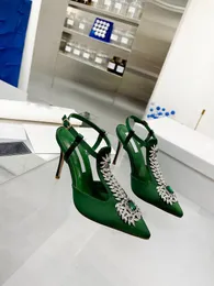 Frauen speicherte formale Schuhe Fashion Crystal Diamant Weizenohrdekoration Seidenleder High Heels 9 cm Luxus Landebahn Party Kleid Sandalengröße 35-42