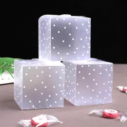Gift Wrap Frosted genomskinlig polka prickar PVC Candy Box Bröllop gynnar julfest kublådor godis cake boxgift