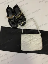 Designer Luxury Women Bag Underarm Importerad fluffig fårskinn Cross Diamond Grid Mini Underarm Crossbody Bag 2022 Ny guldlogo Classic Quilting Process