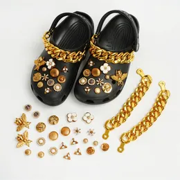 Bling Croc Accessoires Metallkette Schnalle Charms Designer Strass Schuhdekorationen Niedliche Crocs der Marke JIBZ für Kinder