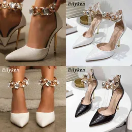 Chaussures habillées Eilyken Automne Nouvelle Mode Femme Pompes 2022 Chaîne De Cristal Élégante Sexy Bout Pointu En Métal Mince Talons Hauts Dames Sandales 220507