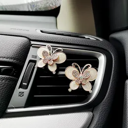 Dekoracje wnętrz samochodowe powietrze odświeżacz stopień gniazda podwójnego motyla perfumę