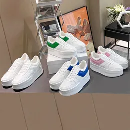 Tasarımcı Kadın Kama Dış Tabanı Buzağı Platformu Ayakkabı Kauçuk Spor Ayakkabı Moda Günlük Ayakkabı Bloğu Floresan Beyaz Spor Ayakkabı Topuk 50mm