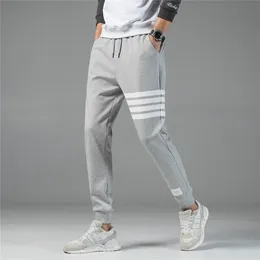 Men's Pants Autumn Casual Sweatpants Solid High Street Trousers Men Joggers Oversize Brand Quality 4XL 220827