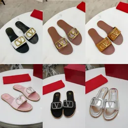 2022 sandálias marca designer de couro colocação strass fivela casual verão moda ao ar livre luxo sandálias femininas alta qualidade plana sapatos de praia 35-43