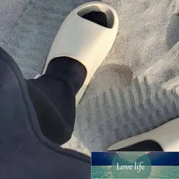 야외 상단 슬리퍼 여성의 여름 두꺼운 바닥 패션 성격 해변 유행 남자 모래