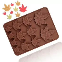 Baking Moulds DIY Molds Size Maple Leaf Biscuit Jelly Mold Silicone Chocolate Mold C0512
