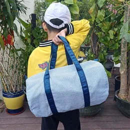 18 * 9,5 tums seersucker resväskor Personifiera Storage Bag Broderad Duffel Bag Kid Outdoor Activity Carrying Bag