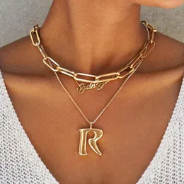 Hänge halsband wgoud initial alfabet bokstäver halsband mode guld färg metall 26 bokstäver hänge vänner familj gåvor till kvinnligt framstående