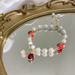Beaded Strands Freshwater Pearl Red Agate Bracelet Female Retro Pendant Real Strawberry Crystal String For Women Kent22