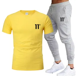 Erkek Sweatshirt pantolon satmak 2 parçalı Set Sıradan Spor Giyim Basketbol Giyim Yaz Spor Giyim Marka Takımını 11c 220607