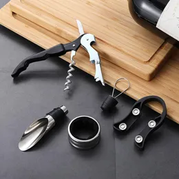 Wines Opener Kit Set inklusive 5st/Set Tool rostfritt stål Vinöppnare Kits Pourer Ring Decanter Bottle Openers Cutter