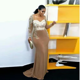 Elegante afrikanische Sheer Long Sleeves Satin Meerjungfrau Abendkleider 2020 Scoop Neck Perlen Kristalle Plus Size Prom Kleider Robe De Soiree