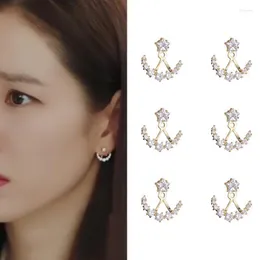 Stud Koreanische Drama Frauen Ohrringe Stern Halbmond Gold Zwei Tragen Persönlichkeit Design Sinn Und Mond Ohrringe-1 PaarStud Farl22