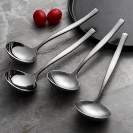 Ze stali nierdzewnej Gorące garnek Łyżka Kuchnia Jadalnia Długa Rękojeść Zupa Spoons Hotel Party Fruit Ice Cream Cake Cakeware Tapleware BH6378 Wly