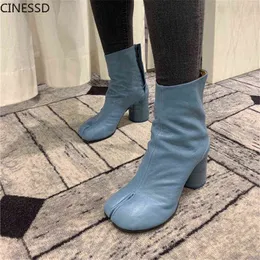 Dress Shoes Split Toe Ankle Leather Boot Women Ninja Tabi Closure Type Round Heel 3cm 8cm Option Woman 220718